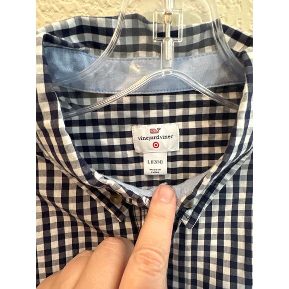Boys Vineyard Vines Plaid Button Up Shirt. Size Large 12/14 - Picture 2 of 3